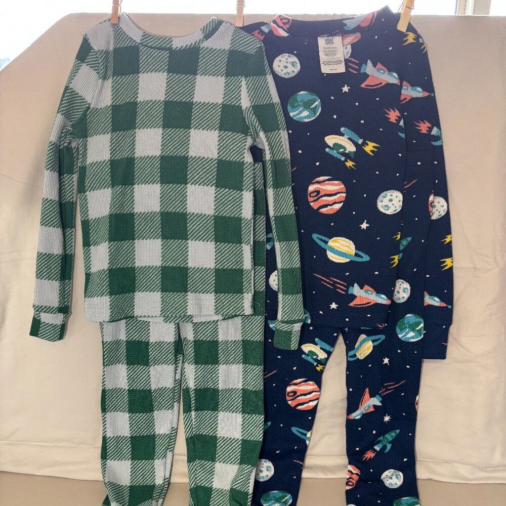 Saint Eve boys 6 & 3T thermal pajamas space green plaid 4 piece set Like New